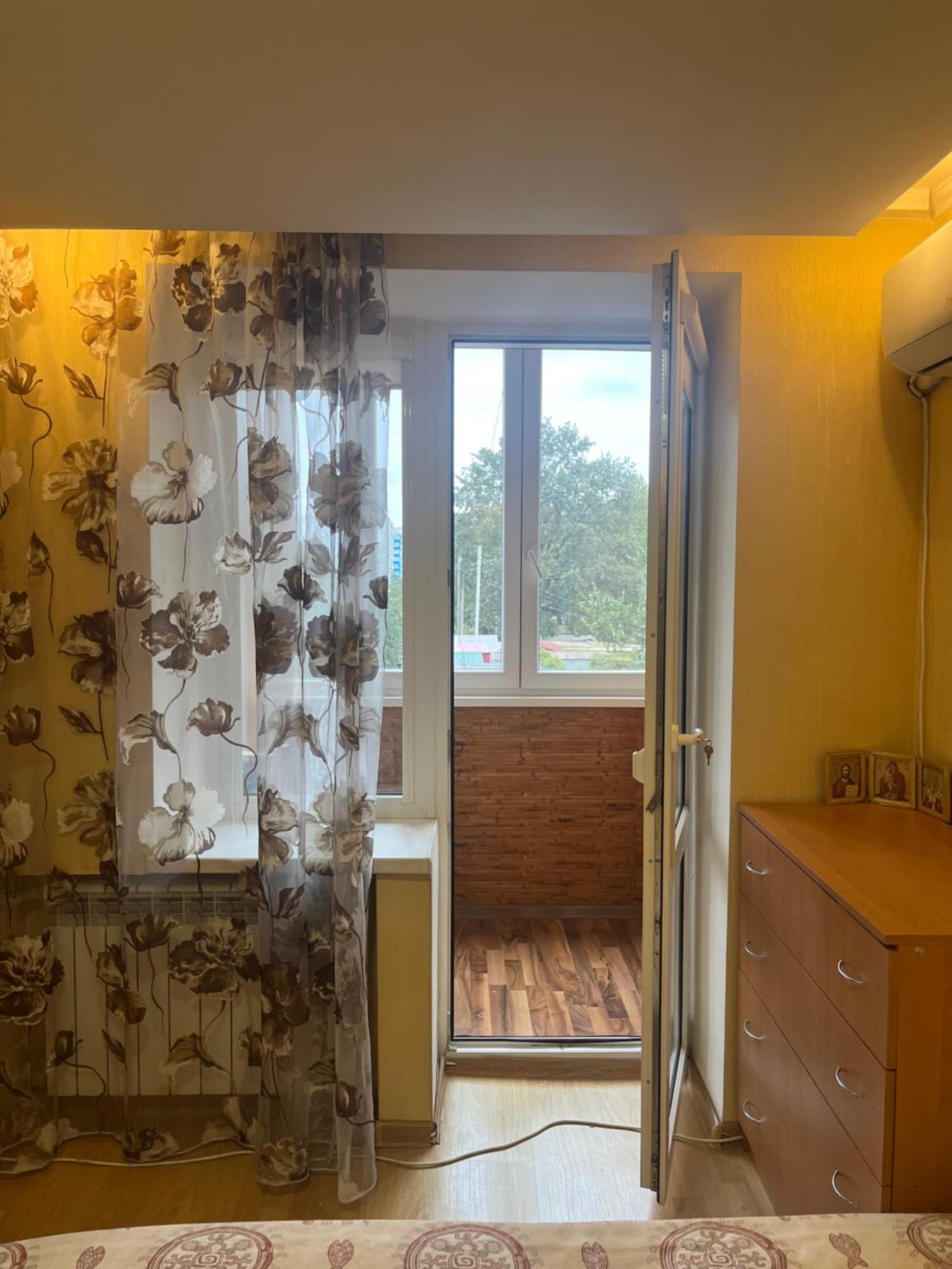 Апартаменти Біля Софіївки Umanʼ Exteriör bild