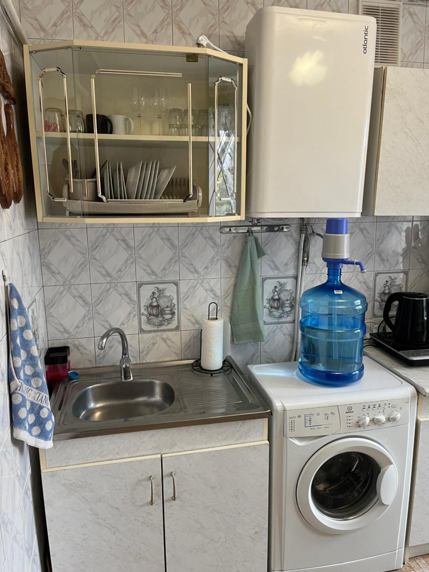 Апартаменти Біля Софіївки Umanʼ Exteriör bild